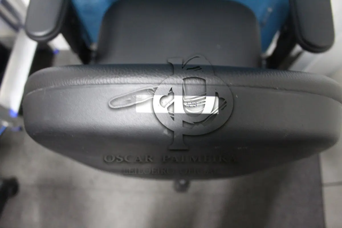 LOTE 0087 - MÓVEL DE ESCRITÓRIO