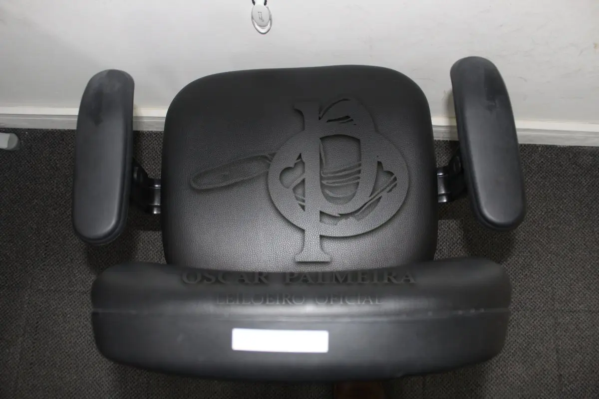 LOTE 0071 - MÓVEL DE ESCRITÓRIO