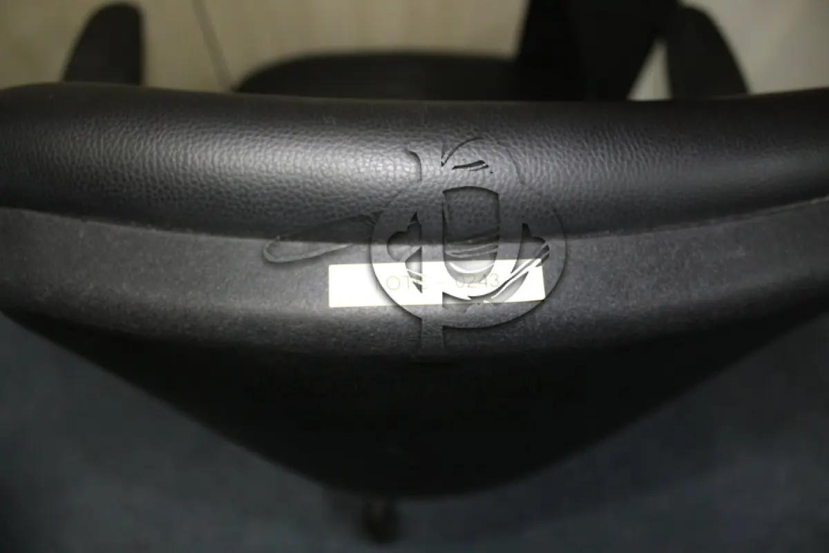 LOTE 0243 - MÓVEL DE ESCRITÓRIO