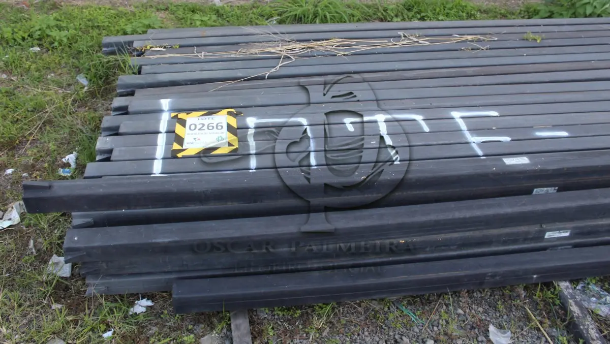 LOTE 266 - MATERIAL DIVERSO