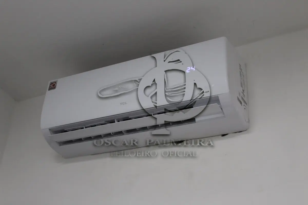 LOTE 0028 - AR CONDICIONADO