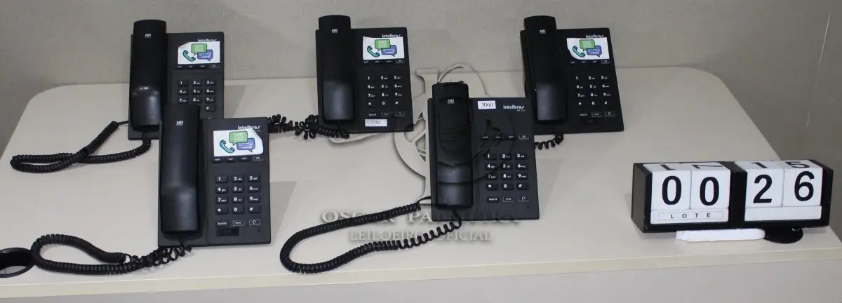 LOTE 026 - CONJ. APARELHOS INTELBRAS TIP-120