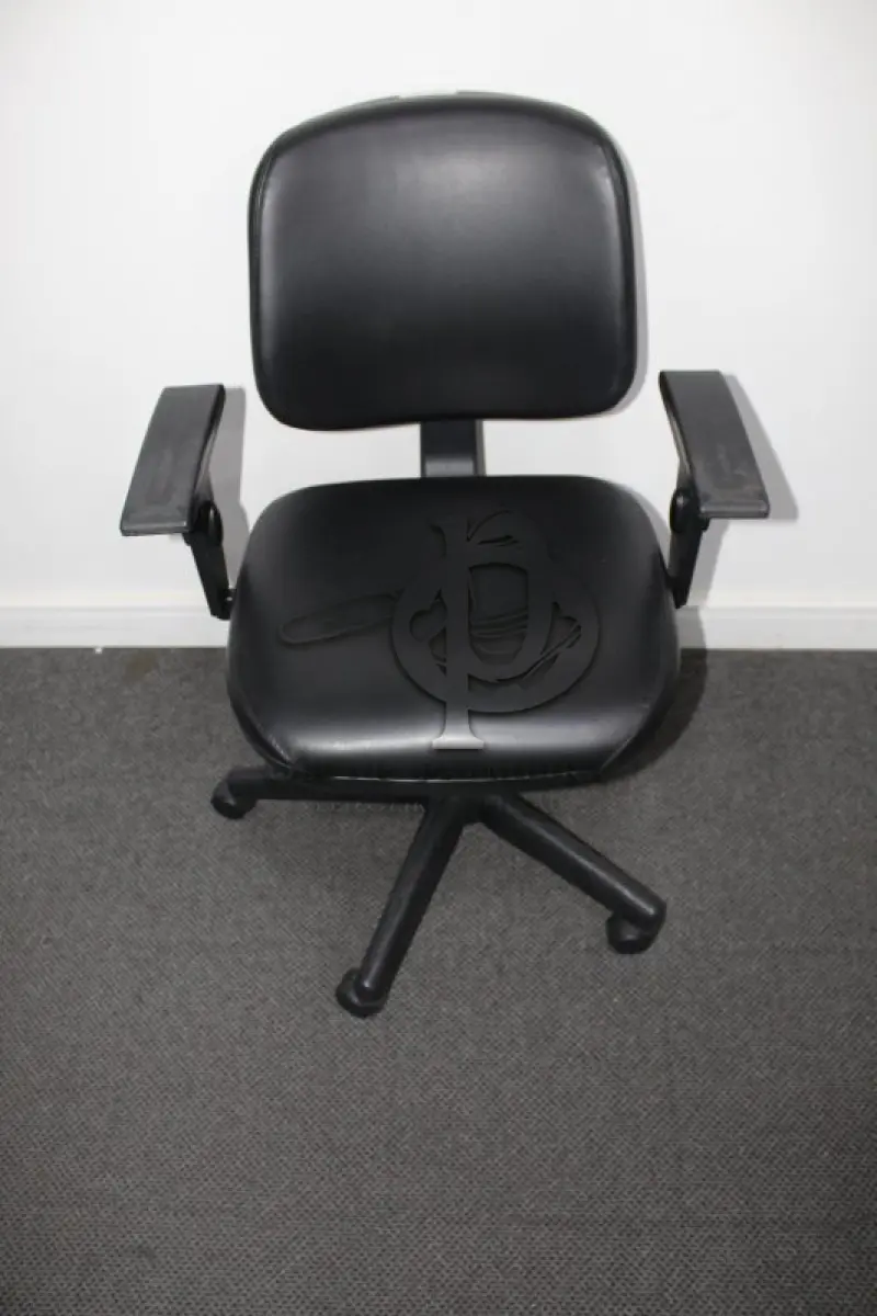 LOTE 0061 - MÓVEL DE ESCRITÓRIO