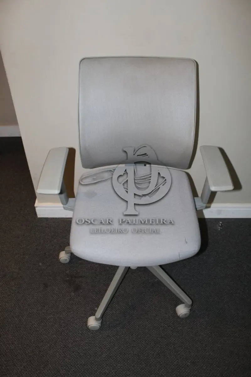 LOTE 0164 - MÓVEL DE ESCRITÓRIO