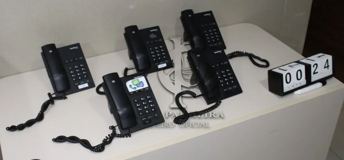 LOTE 024 - CONJ. APARELHOS INTELBRAS TIP-120