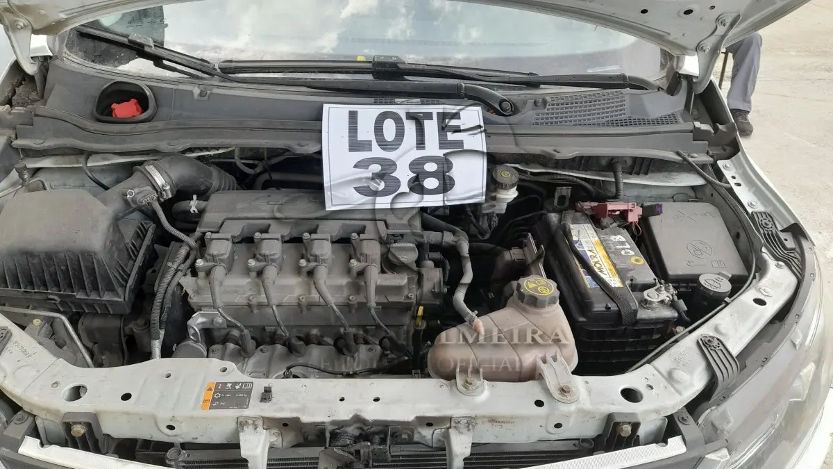 LOTE 038 - VEÍCULO: CHEV/PRISMA 1.4MT LT (MOTOR INCOMPLETO), ANO/MOD 2018/2019