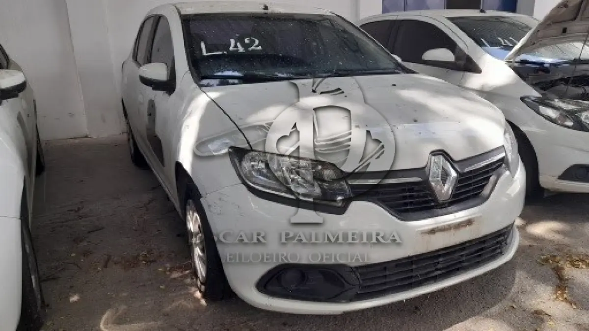 LOTE 042 - VEÍCULO: RENAULT/LOGAN EXP 16 SCE (MOTOR INCOMPLETO), ANO/MOD 2018/2018