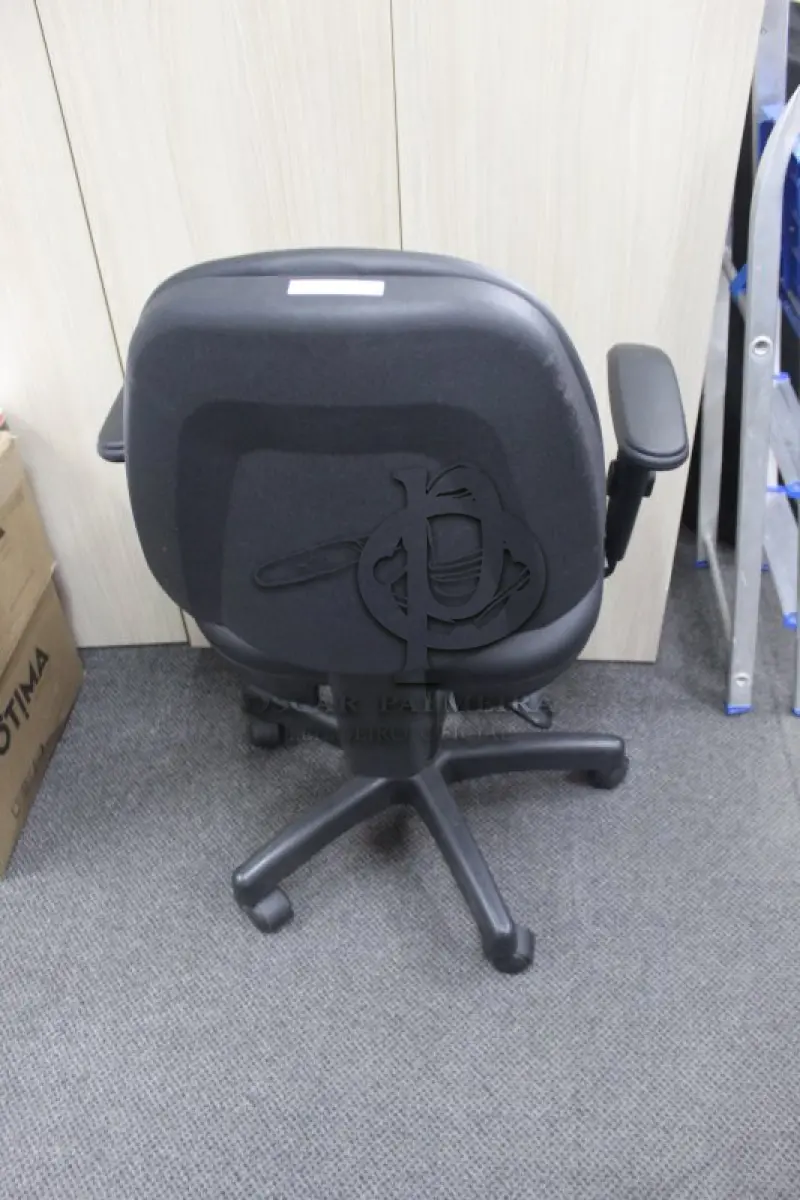 LOTE 0256 - MÓVEL DE ESCRITÓRIO