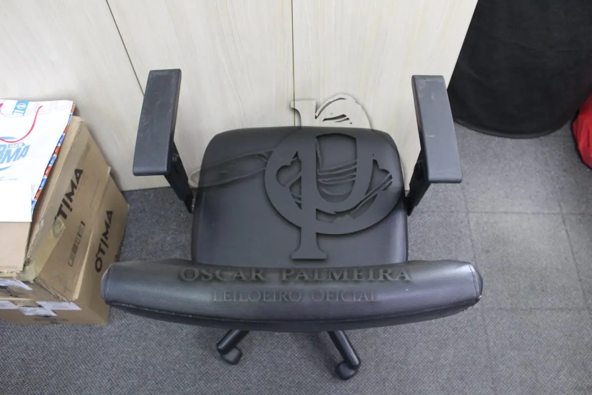 LOTE 0279 - MÓVEL DE ESCRITÓRIO