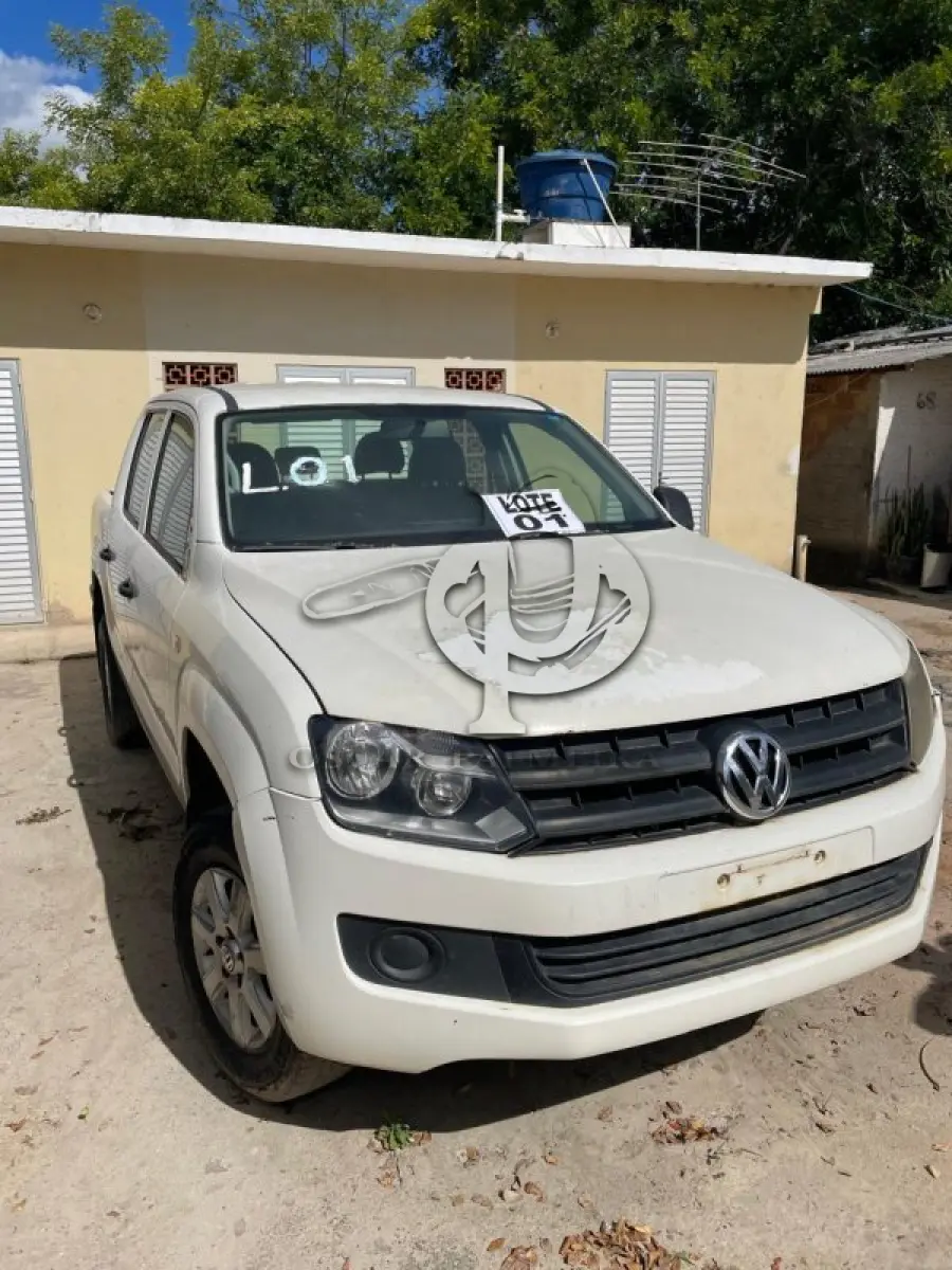 LOTE 001 - VEÍCULO: I/VW AMAROK CD 4X4 SE (MOTOR INCOMPLETO), ANO/MOD 2014/2014, ÔNUS, GRAVAMES OU PENDÊNCIAS - NÃO POSSUI