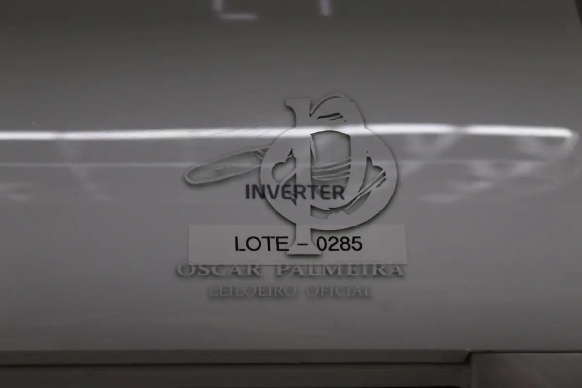 LOTE 0285 - AR CONDICIONADO