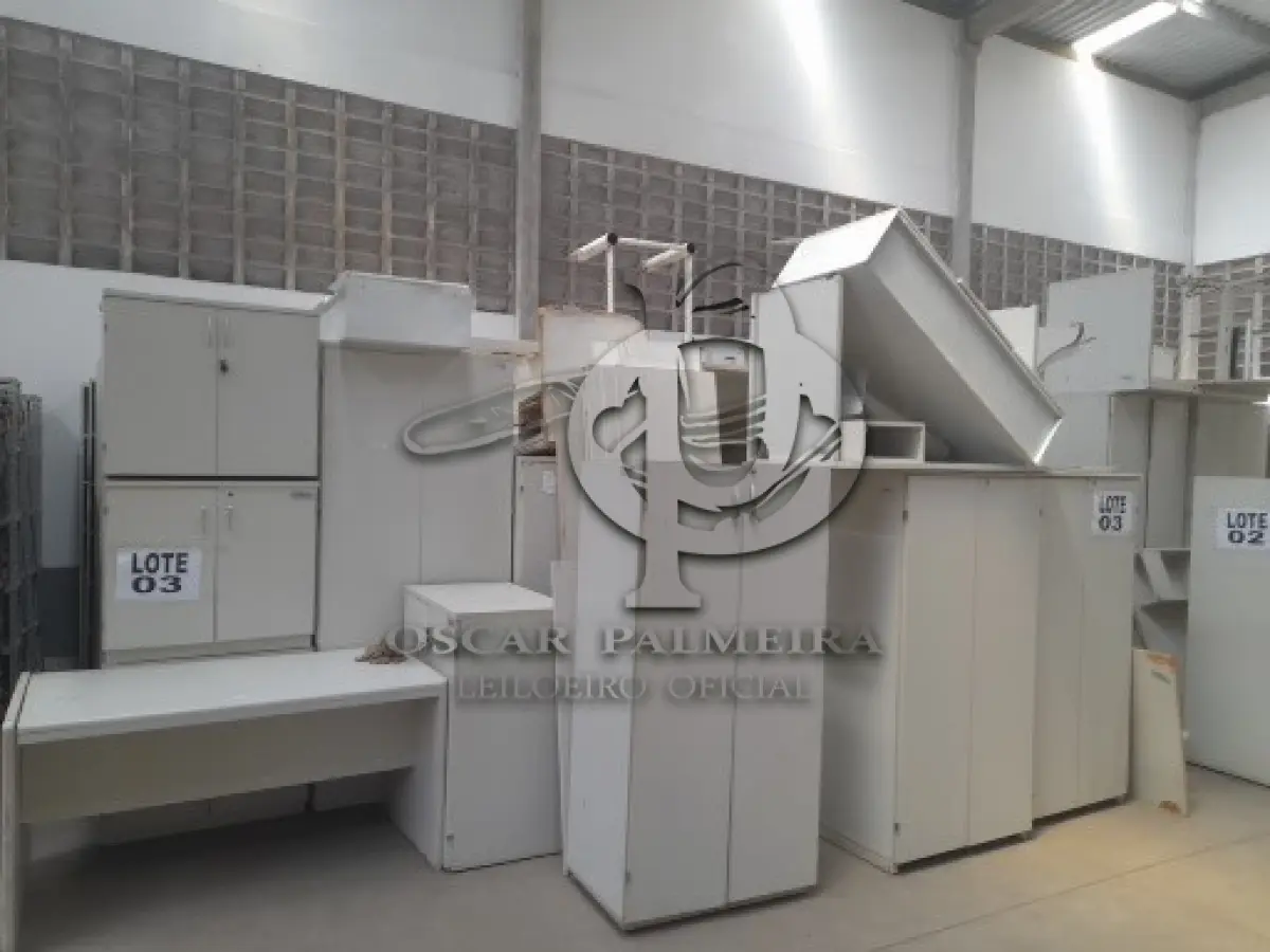 LOTE 003 - DIVERSOS BENS MÓVEIS COMPOSTO