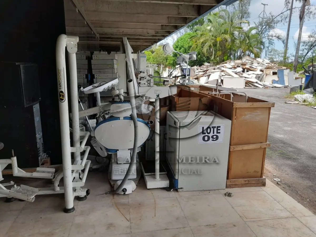 LOTE 009 - DIVERSOS MATERIAIS HOSPITALARES COMPOSTO