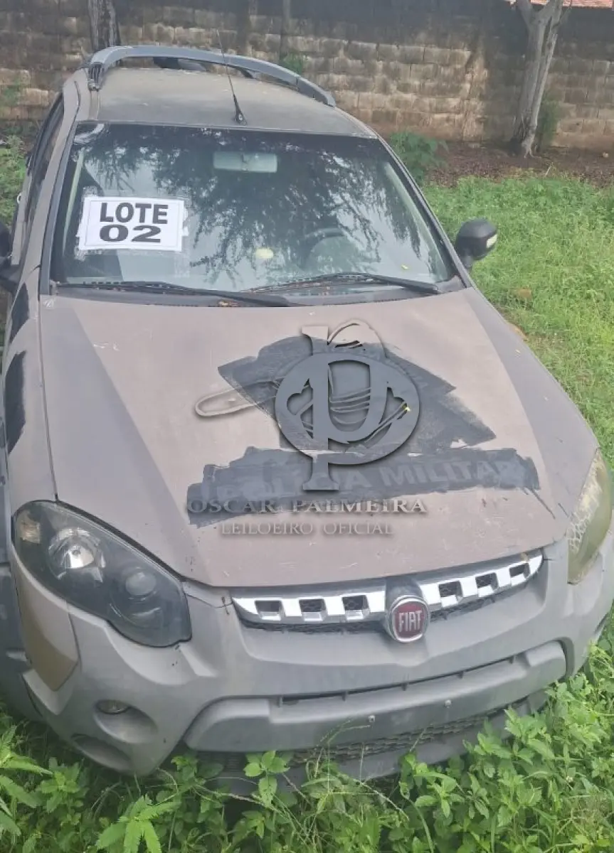 LOTE 002 - VEÍCULO: FIAT/WEEKEND ADVENTURE (MOTOR INCOMPLETO), ANO/MOD 2017/2018, ONUS GRAVAMES OU PENDÊNCIAS - NÃO POSSUI