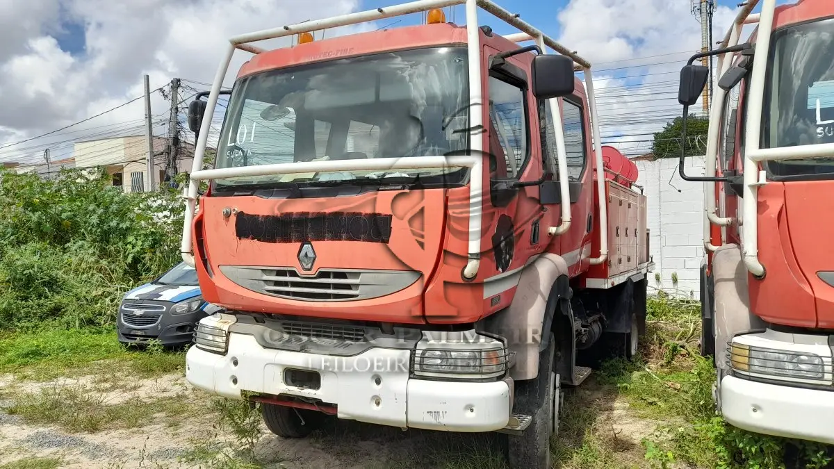 LOTE 001 - SUCATA DE CARROCERIA DE MIDLUM 220.14  / SUCATA DE QUADRICICULO