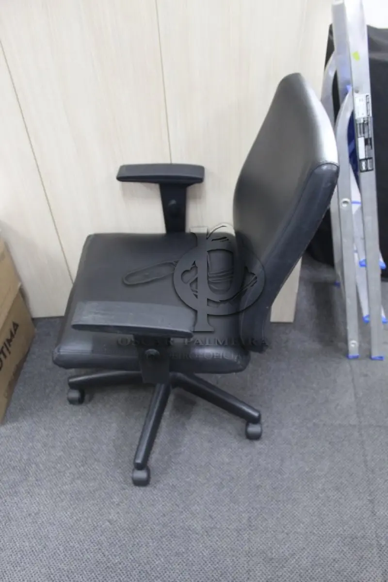 LOTE 0259 - MÓVEL DE ESCRITÓRIO