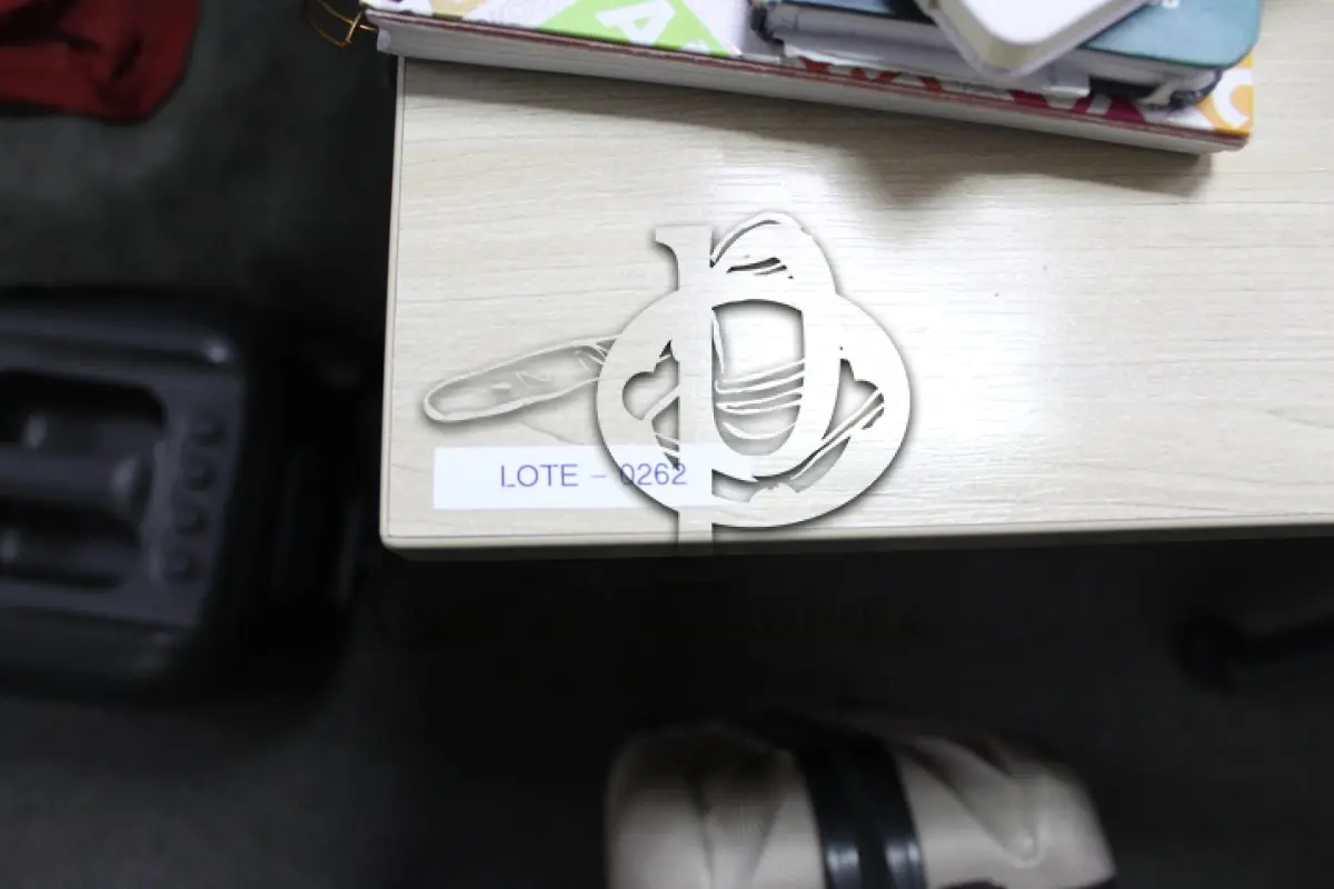 LOTE 0262 - MÓVEL DE ESCRITÓRIO