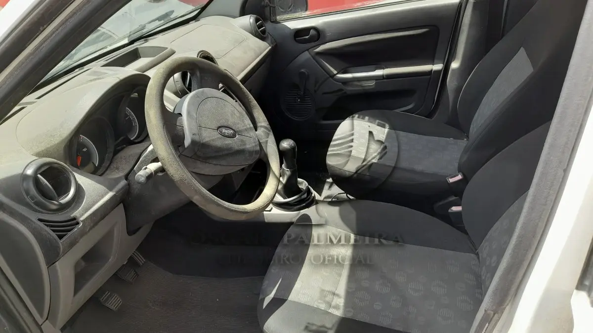 LOTE 013 - VEÍCULO: FORD/FIESTA FLEX (MOTOR INCOMPLETO), ANO/MOD 2011/2012