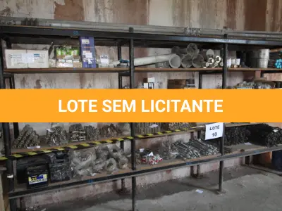 LOTE 010 - DIVERSOS MATERIAIS DE COBRE/FERRO/ALUMÍNIO COMPOSTO DE: CABOS DIVERSOS REVESTIDOS, ESTANTE, BIBINAS PARA MOTORES, TUBOS EM ALUMÍNIO, ESTICADORES EM FERRO, BUZINAS PARA TREM, EMENDAS, ESPAÇADORES, GARRAS, MANGUEIRAS, SAÍDAS DE COMPRESSOR, TOMADAS STECK, TRAVAS EM COBRE, PARAFUSOS, CHAVES SECCIONADORAS, FIO DE CONTATO, CABOS MENSAGEIROS, CABOS ENCAPADOS E SUSPENSORIOS, CILINDROS PARA COMPRESSOR, PISTÕES, COXINS, MANILHAS, PORTA ESCOVAS, TOMADAS, SWITCHS SISTEMA X, SUPORTES PARA LÂMPADAS, ELOS FUSÍVEIS, BARRAS CHATAS DE COBRE