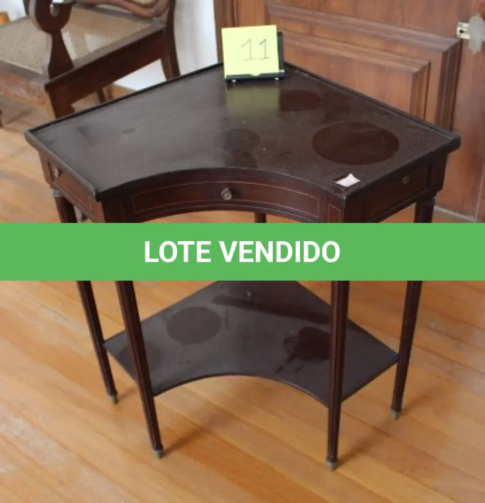 LOTE 011