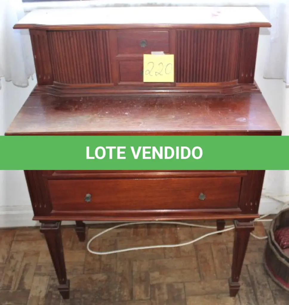 LOTE 220