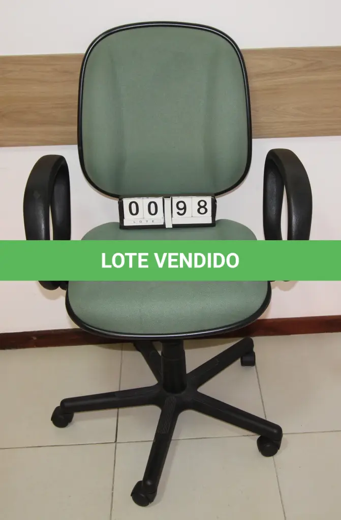 LOTE 098