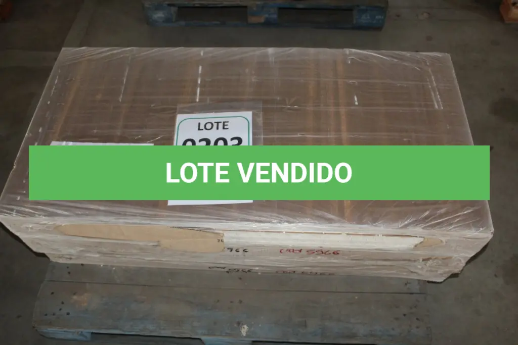 LOTE 203