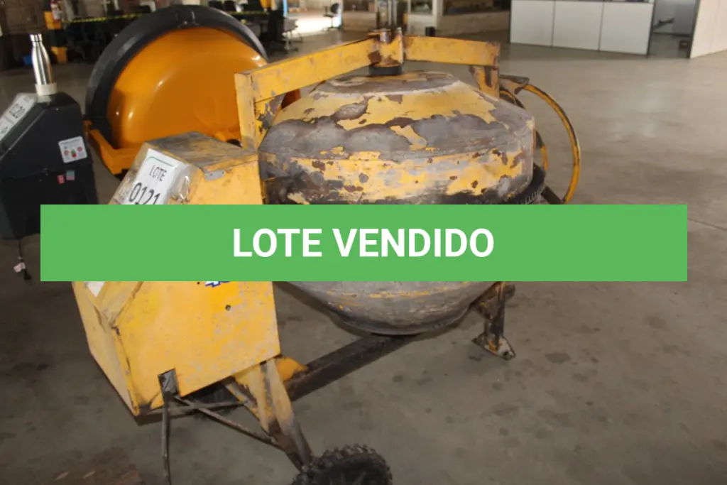 LOTE 121