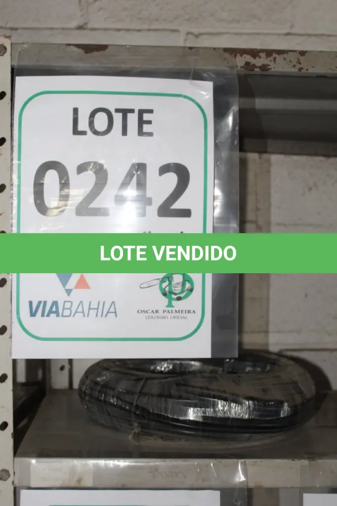 LOTE 242