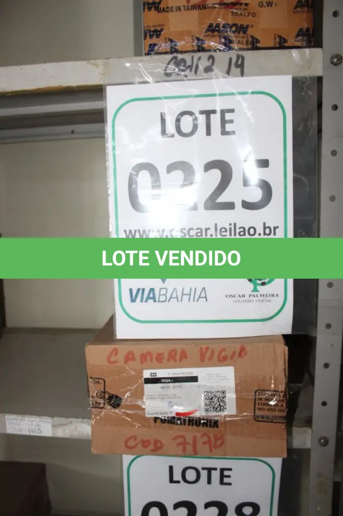 LOTE 225