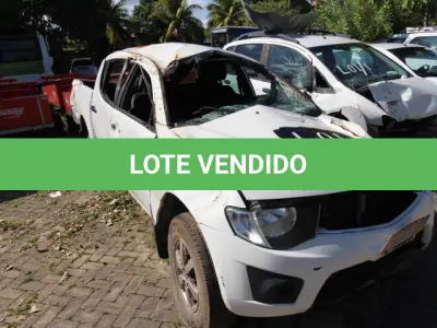 LOTE 001 - SUCATA DE VEÍCULOS:    IDEA ADVENTURE FLEX, CHASSI 9BD13531692111682,     L200 TRITON GLX D, CHASSI 93XXNKB8TJCH31387