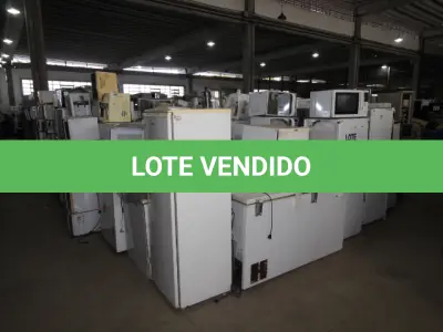 LOTE 008 - DIVERSOS MATERIAIS DE ESCRITÓRIO COMPOSTO DE: FORNOS DE MICROONDAS, REFRIGERADORES, BEBEDOUROS, CAFETEIRAS INDUSTRIAIS, PURIFICADORES DE ÁGUA, FRIGOBARES, FREEZERES, LIQUIDIFICADORES INDUSTRIAIS, FOGÕES, REFRESQUEIRA ELÉTRICA, DESCASCADOR DE LEGUMES INDUSTRIAL
