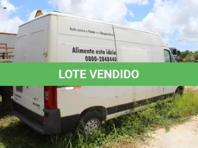 LOTE 014 - VEÍCULO - PEUGEOT BOXER F350LH 23S, ANO/MOD 2013/2013.