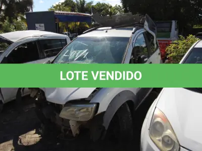 LOTE 001 - SUCATA DE VEÍCULOS:    IDEA ADVENTURE FLEX, CHASSI 9BD13531692111682,     L200 TRITON GLX D, CHASSI 93XXNKB8TJCH31387