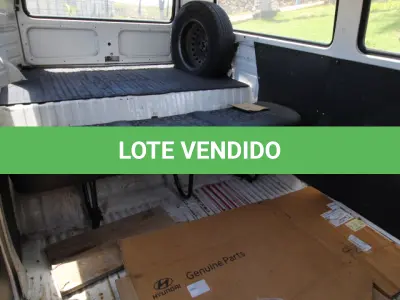 LOTE 011 - VEÍCULO - VW KOMBI, ANO/MOD 2013/2014.