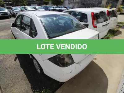 LOTE 081 - VEÍCULO; MARCA/MODELO: FORD/FIESTA SEDAN1.6FLEX FAB/MOD: 2012/2012 PLACA: NZQ4261 CHASSI: 9BFZF54PXC8313708