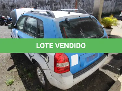 LOTE 090 - VEÍCULO; MARCA/MODELO: HYUNDAI/TUCSON GLB FAB/MOD: 2012/2013 PLACA: PGA1552 CHASSI: 95PJM81BPDB046917