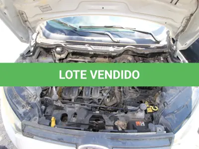 LOTE 075 - VEÍCULO; MARCA/MODELO: FORD/ECOSPORT S 1.6 (KIT GÁS) FAB/MOD: 2012/2013 PLACA: OKZ6820 CHASSI: 9BFZB55P9D8787838