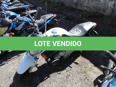 LOTE 093 - VEÍCULO; MARCA/MODELO: HONDA/CB 300R FAB/MOD: 2012/2012 PLACA: OLB8316 CHASSI: 9C2NC4310CR070377