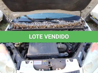 LOTE 016 - VEÍCULO: MARCA/MODELO: FORD/FIESTA 1.6 FLEX; FAB/MOD: 2009/2009; PLACA: JSL7908; CHASSI: 9BFZF55P798422313