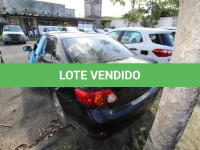 LOTE 056 - VEÍCULO; MARCA/MODELO: TOYOTA/COROLLA GLI18FLEX FAB/MOD: 2011/2011 PLACA: NYR3854 CHASSI: 9BRBB42E7B5157879
