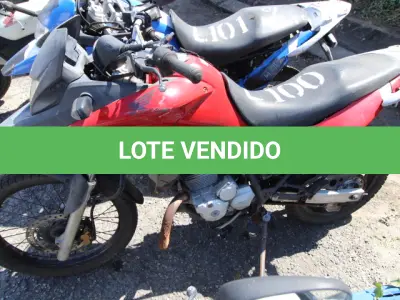LOTE 100 - VEÍCULO; MARCA/MODELO: HONDA/XRE 300 FAB/MOD: 2010/2010 PLACA: NTN1504 CHASSI: 9C2ND0910AR020301