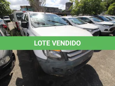 LOTE 073 - VEÍCULO; MARCA/MODELO: I/FORD RANGER XL CD4 22 FAB/MOD: 2012/2013 PLACA: OKX1106 CHASSI: 8AFAR23J6DJ068497