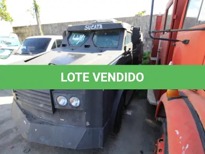 LOTE 047 - SUCATA DE VEÍCULOS:    CARROCERIA DE CAMINHÃO 1519, CHASSI 34501312364353 (SEM CERTIDÃO) (MOTOR 34591510030810)    CAMINHÃO 709, CHASSI 9BM688101LB868675 (MOTOR SEM CONDIÇÃO DE UTILIZAÇÃO)