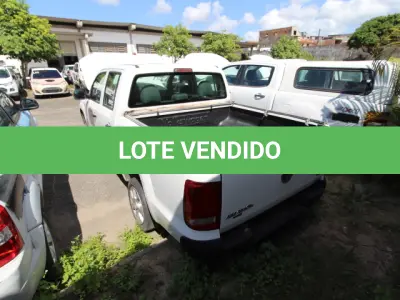 LOTE 121 - VEÍCULO; MARCA/MODELO: I/VW AMAROK CD 4X4 SE FAB/MOD: 2013/2014 PLACA: OZI4867 CHASSI: WV1DB42H8EA028416