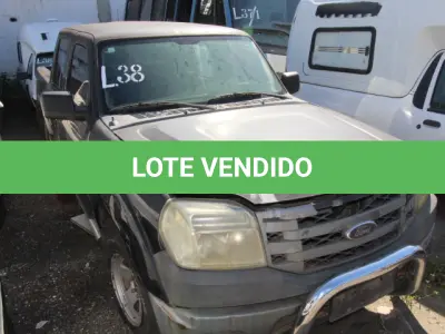 LOTE 038 - SUCATA DE VEÍCULOS:    COURIER RONTAN, CHASSI 9BFZC52P0CB914060    RANGER XL 13P, CHASSI 8AFER13P1AJ324010