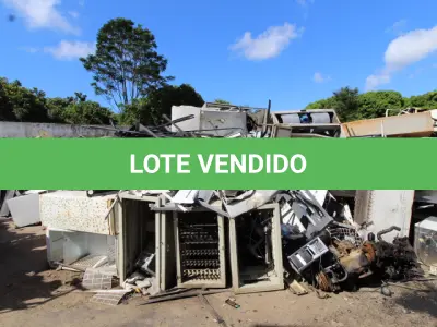 LOTE 025 - SUCATAS FERROSA COMPOSTA DE: REFRIGERADORES, FOGÕES, CONDICIONADORES DE AR, TELEVISORES, CPU'S, FORNOS DE MICROONDAS, MONITORES, CONDENSADORAS, CAIXA HERMÉTICA, ESTANTES EM AÇO, ARMÁRIOS EM AÇO, MESAS PARA REFEITÓRIO, BELICHES, RACKS, BEBEDOUROS, FRIGOBARES, CENTRAL DE AR, CARROCERIA DE FIESTA GLX, CHASSI 9BFNGZFHA1B349837, CARROCERIA DE COURIER RONTAN, CHASSI 9BFZC52P7CB913147, MOTORES SEM CONDIÇÃO DE UTILIZAÇÃO