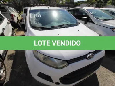 LOTE 068 - VEÍCULO; MARCA/MODELO: FORD/ECOSPORT S 1.6 FAB/MOD: 2012/2013 PLACA: OKS8670 CHASSI: 9BFZB55P1D8764828