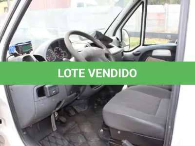 LOTE 014 - VEÍCULO - PEUGEOT BOXER F350LH 23S, ANO/MOD 2013/2013.