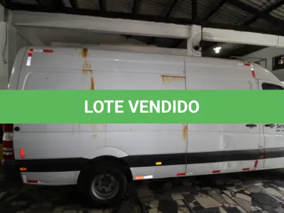LOTE 013 - VEÍCULO - M.BENZ 515CDI SPRINTER F, AONO/MOD 2014/2014.